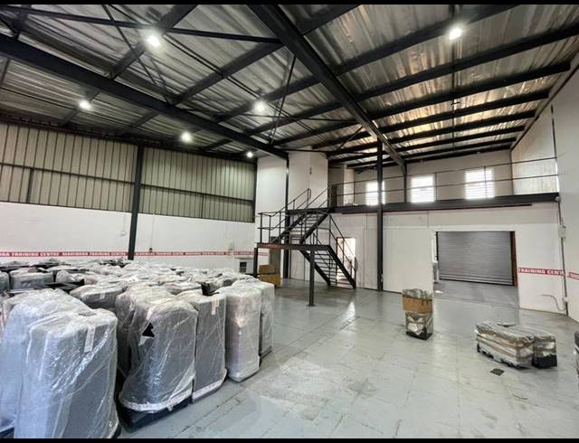 INDUSTRIAL PROPERTY TO RENT IN HENNOPSPARK